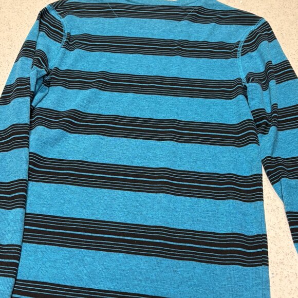 Urban Heritage Shirt - Picture 4 of 4